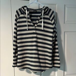 Hooded Eddie Bauer Women's Sweater